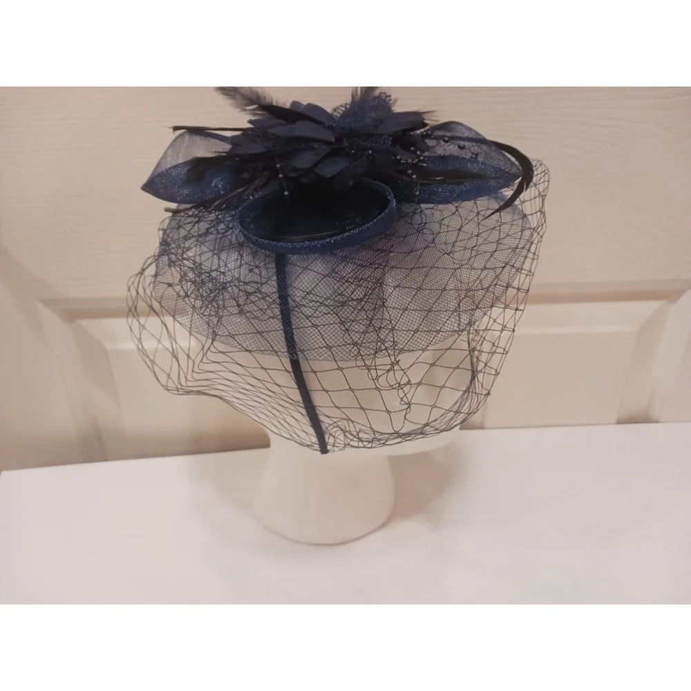 Women's Elegant Fedora Hat In Dark Blue